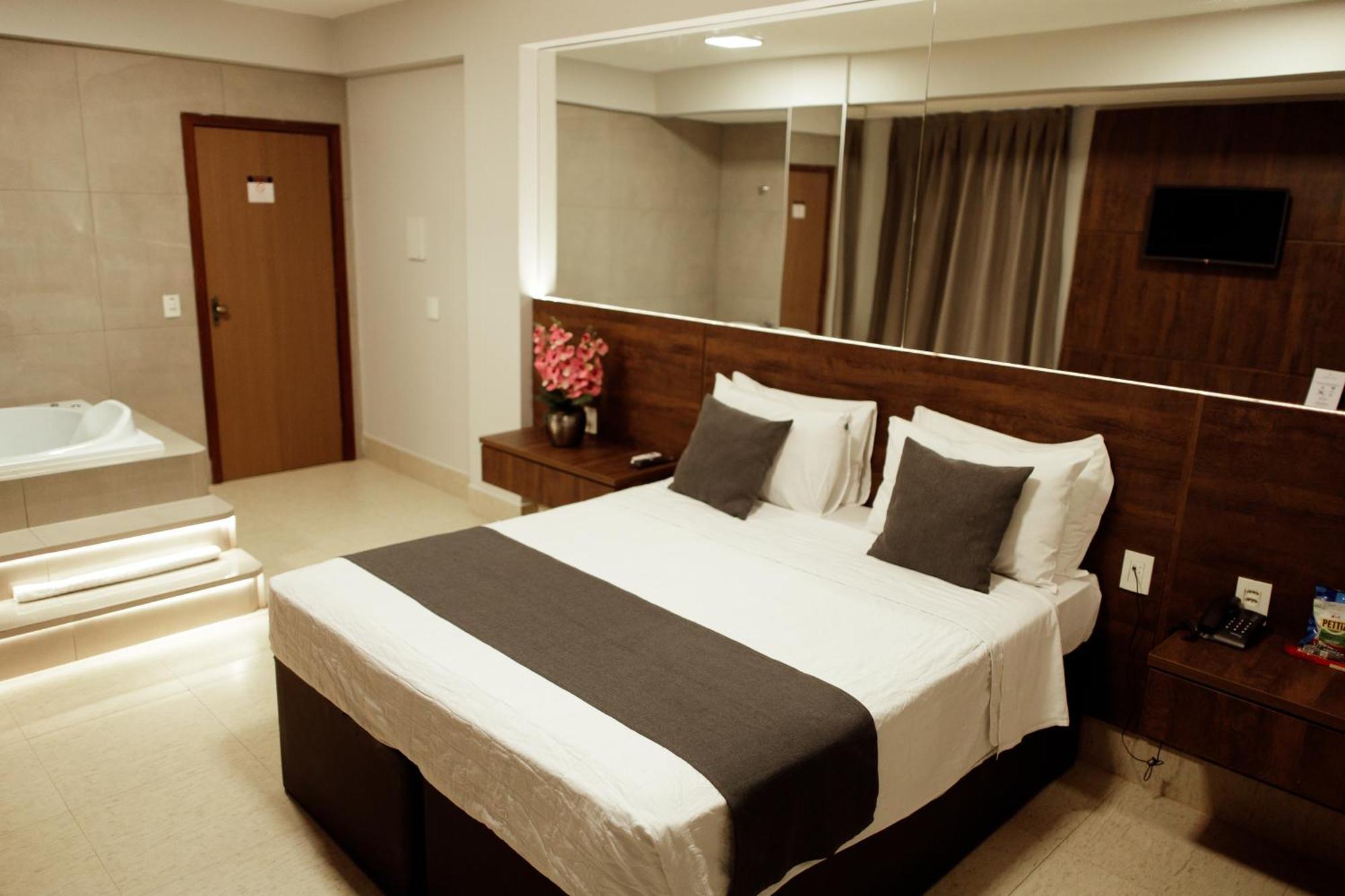Roma Hotel By H Hoteis - Airport Brasilia Exterior photo